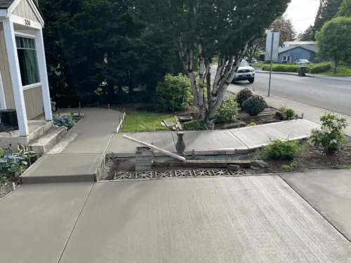 Concrete walkway and sidewalk in Portland OR – Glorious Stone Construction